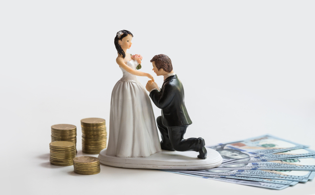 お金持ちと「契約結婚」!? 愛よりお金を選んで幸せになれるのか問題