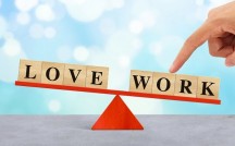 仕事は恋愛の足かせになる？働き方改革と『わた定』的“残業時間”問題