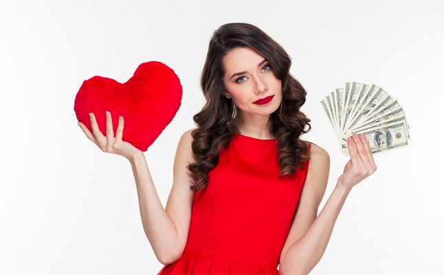 結婚する上で大事なのは「愛とお金」結局、どっち？元ホステスが分析