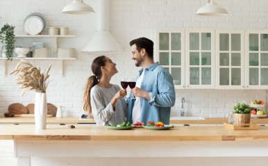 結婚前に知らないと危険？彼のスペック…家事力、金銭感覚、生活リズム