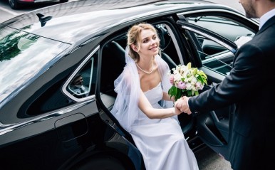 出会いは偶然じゃない！リッチな男性と巡り合い「玉の輿」を実現させる秘訣