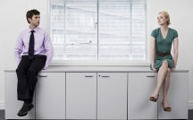 社内恋愛が始まったきっかけ5選！一緒に残業して…リモートワークで…